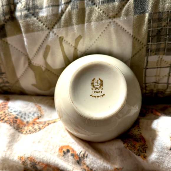 Lenox holiday vase - Picture 3 of 3